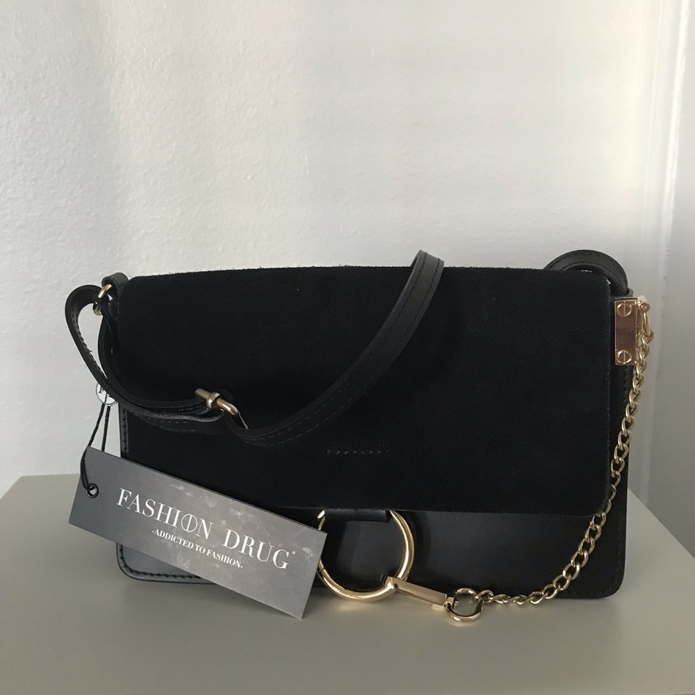 NWT Fashion Drug crossbody bag! Real Italian leather. - Picture 2 of 13